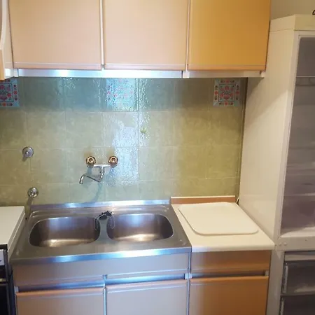 Viktor 2 Appartement Postira