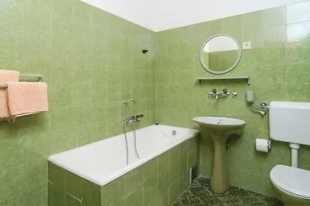 Viktor 2 Apartman